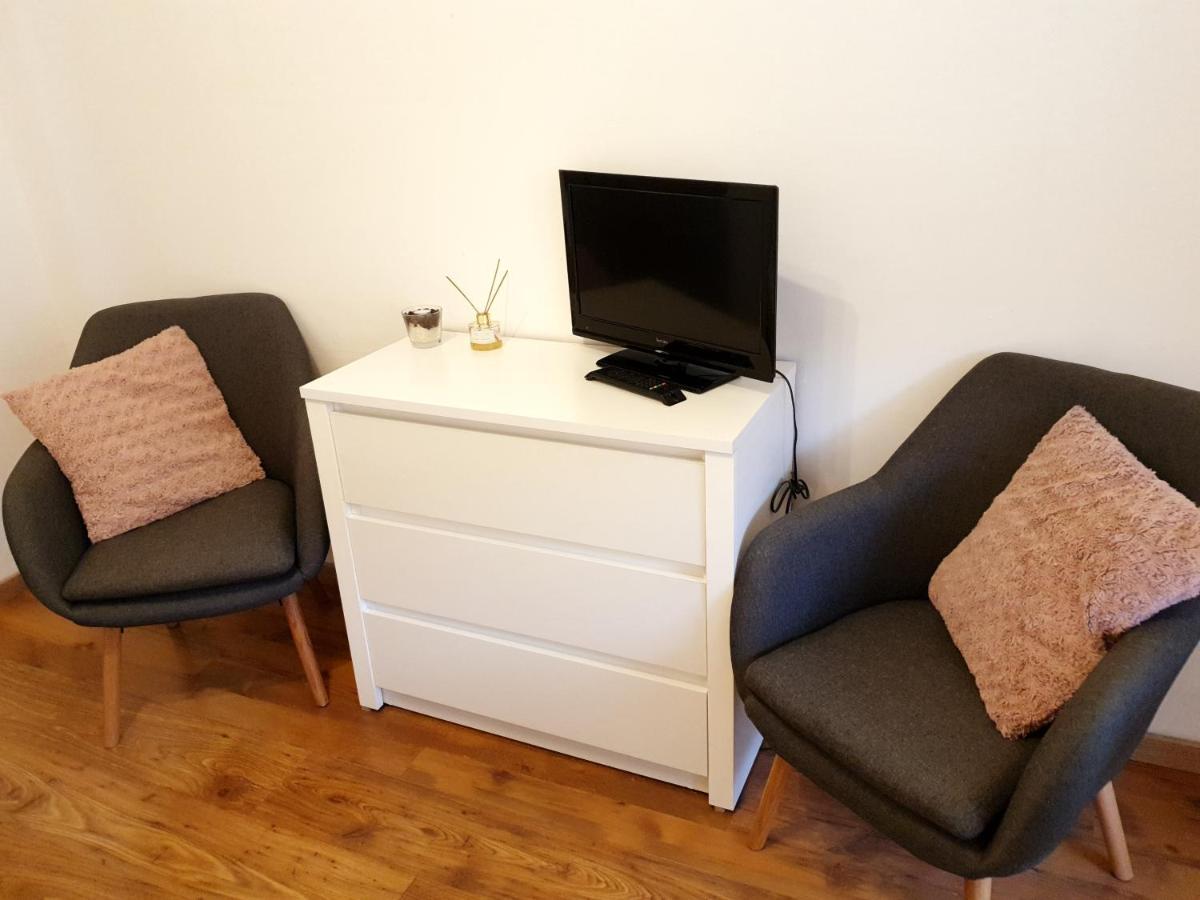 Apartman Bystrica City & Parking Banská Bystrica Eksteriør bilde