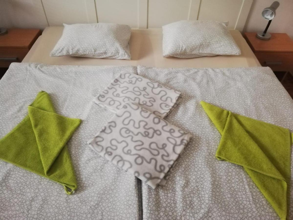 Apartman Bystrica City & Parking Banská Bystrica Eksteriør bilde